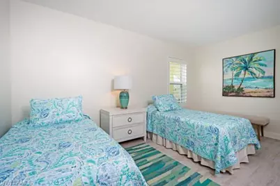2850 Gulf Shore Blvd N #102, Naples, FL 34103 - Photo 17