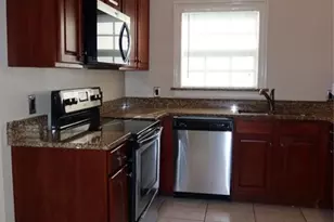 10996 Goodwin St, Bonita Springs, FL 34135 - Photo 5