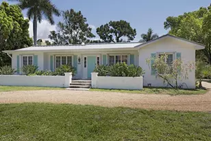 116 3rd St N, Naples, FL 34102 - Photo 1