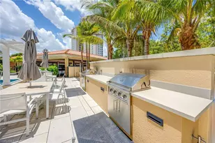 6585 Nicholas Blvd, Naples, FL 34108 - Photo 27