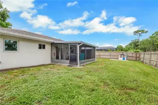 2593 Poinciana St, Naples, FL 34105 - Photo 25