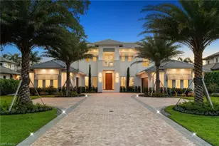 1985 Crayton Rd, Naples, FL 34102 - Photo 17