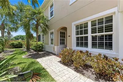 28000 Sosta Ln #1, Bonita Springs, FL 34135 - Photo 3