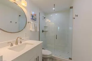 2100 Gulf Shore Blvd N, Naples, FL 34102 - Photo 13