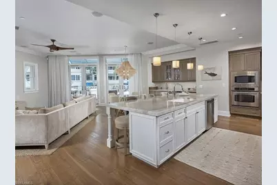 1001 10th Ave S #D2, Naples, FL 34102 - Photo 5
