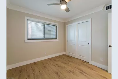 29 High Point Cir E #307, Naples, FL 34103 - Photo 5