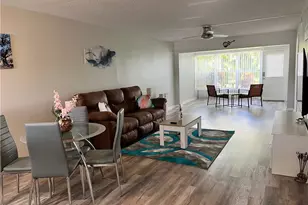 190 Palm Dr, Naples, FL 34112 - Photo 3
