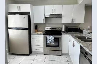 190 Palm Dr #1, Naples, FL 34112 - Photo 5