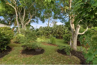 20 Heritage Way, Naples, FL 34110 - Photo 27