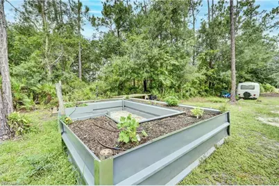 985 Honeybee Dr, Naples, FL 34120 - Photo 9