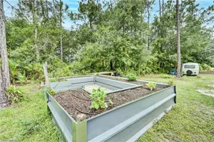 985 Honeybee Dr, Naples, FL 34120 - Photo 9