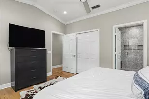3299 Megan Ln, Naples, FL 34109 - Photo 21