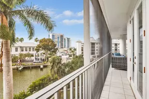 400 Flagship Dr, Naples, FL 34108 - Photo 17