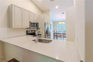 3510 Avion Woods Ct, Naples, FL 34104 - Photo 11