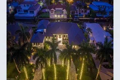 425 15th Ave S, Naples, FL 34102 - Photo 3