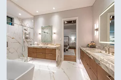 425 15th Ave S, Naples, FL 34102 - Photo 25