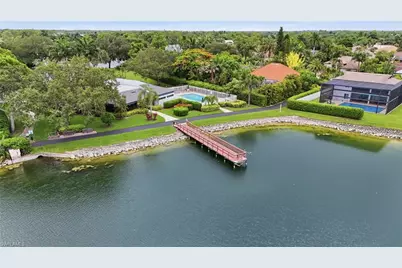 670 Lambton Ln, Naples, FL 34104 - Photo 33