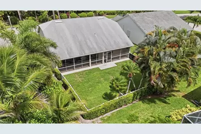 670 Lambton Ln, Naples, FL 34104 - Photo 27