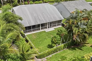 670 Lambton Ln, Naples, FL 34104 - Photo 27