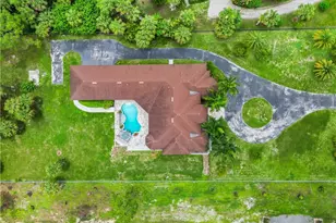 1361 Golden Gate Blvd W, Naples, FL 34120 - Photo 5