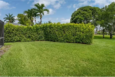 6658 Castlelawn Pl #9, Naples, FL 34113 - Photo 31