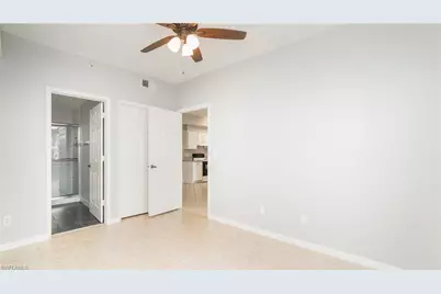 4620 Saint Croix Ln #914, Naples, FL 34109 - Photo 11