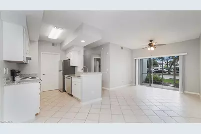 4620 Saint Croix Ln #914, Naples, FL 34109 - Photo 7