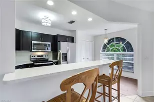 9624 Crescent Garden Dr, Naples, FL 34109 - Photo 5