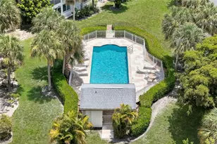 9624 Crescent Garden Dr, Naples, FL 34109 - Photo 19