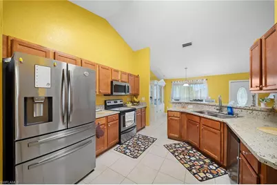 423 Windermere Dr, Lehigh Acres, FL 33972 - Photo 9