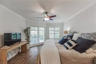 5633 Turtle Bay Dr, Naples, FL 34108 - Photo 23