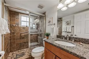 5633 Turtle Bay Dr, Naples, FL 34108 - Photo 15