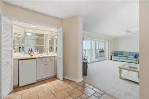 3951 Gulf Shore Blvd N, Naples, FL 34103 - Photo 3