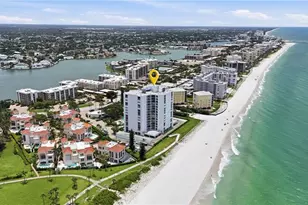 3951 Gulf Shore Blvd N, Naples, FL 34103 - Photo 33