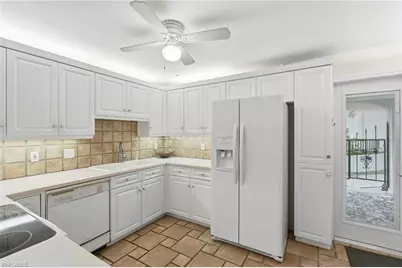 3951 Gulf Shore Blvd N #302, Naples, FL 34103 - Photo 11