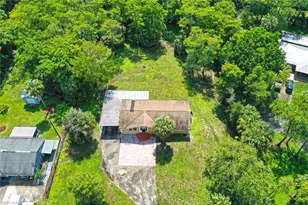 160 19th St NW, Naples, FL 34120 - Photo 3