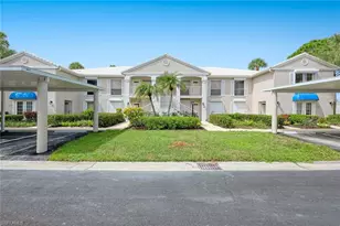 881 Gulf Pavilion Dr, Naples, FL 34108 - Photo 9