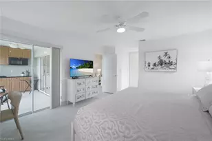 881 Gulf Pavilion Dr, Naples, FL 34108 - Photo 15