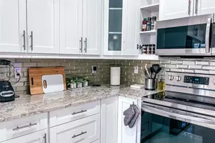 2396 50th Ave NE, Naples, FL 34120 - Photo 9
