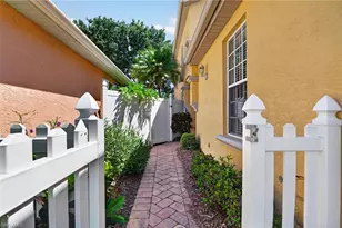 14907 Sterling Oaks Dr, Naples, FL 34110 - Photo 3