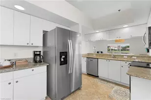 4907 Europa Dr, Naples, FL 34105 - Photo 7