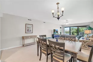 4640 Chantelle Dr, Naples, FL 34112 - Photo 9