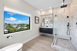 18 Pelican St E, Naples, FL 34113 - Photo 35