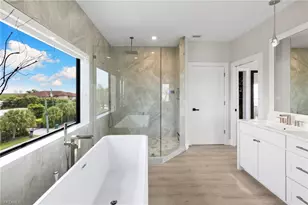 18 Pelican St E, Naples, FL 34113 - Photo 33