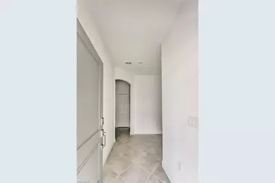 20545 Hazelnut Ct S, Lehigh Acres, FL 33976 - Photo 19