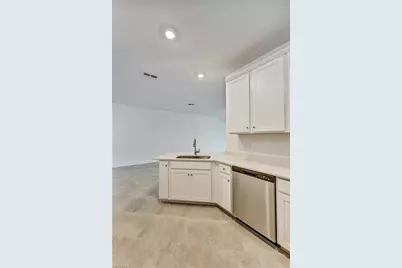 20545 Hazelnut Ct S, Lehigh Acres, FL 33976 - Photo 21