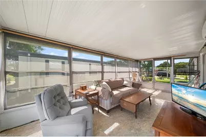 455 Cape Florida Way, Naples, FL 34104 - Photo 19