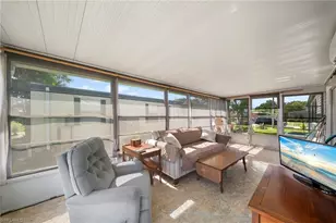 455 Cape Florida Way, Naples, FL 34104 - Photo 19
