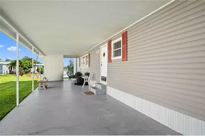455 Cape Florida Way, Naples, FL 34104 - Photo 3