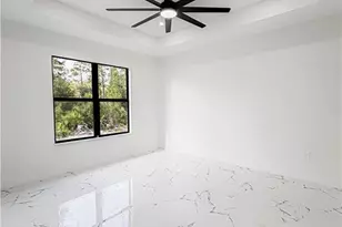 904 W 10th St, Lehigh Acres, FL 33972 - Photo 15